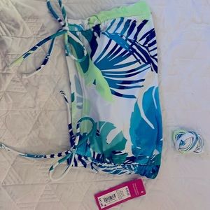 Womens or juniors size small 0-2 xhilaration bathing suit top